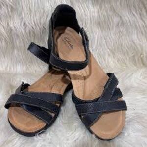 Women's April Poppy Crisscross Strappy Sandals